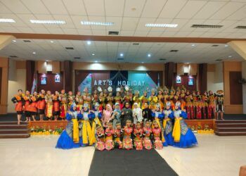 Lestarikan Budaya Lewat Lomba Tari Kreasi dan Fashion Show Batik