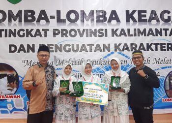 Tiga Pelajar SMA IT Yabis Juarai Lomba Keagamaan Tingkat Provinsi