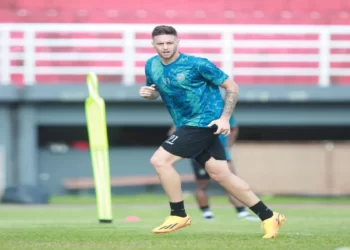 Borneo FC Cuci Gudang, Giliran Cadenazzi Angkat Kaki