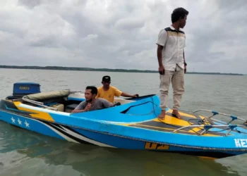 Kecelakaan Speed Boat di Teluk Balikpapan, Satu Meninggal, Anak 12 Tahun dalam Pencarian