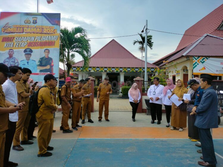Tim pansus pemekaran kelurahan saat melakukan peninjauan di Kelurahan Loktuan (Jelita/bontangpost.id)