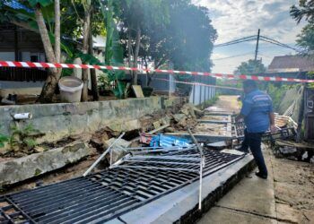 Pagar Kantor Lurah Kanaan yang Ambruk Dibangun Lima Tahun Lalu