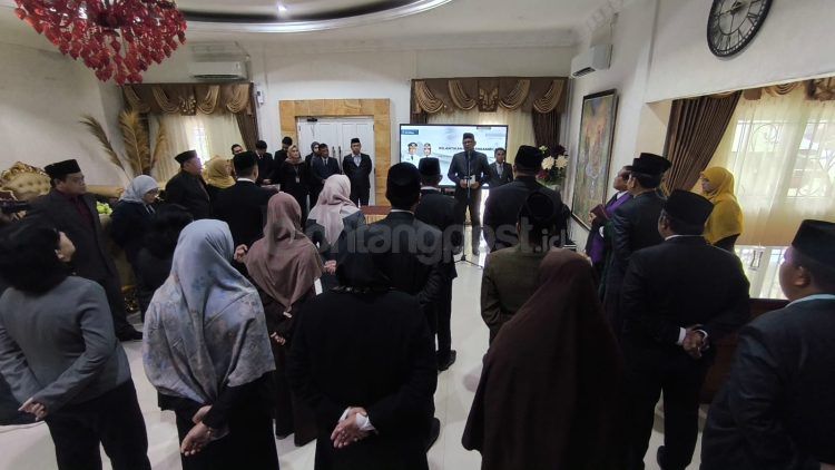 Belasan pegawai Pemkot Bontang dimutasi