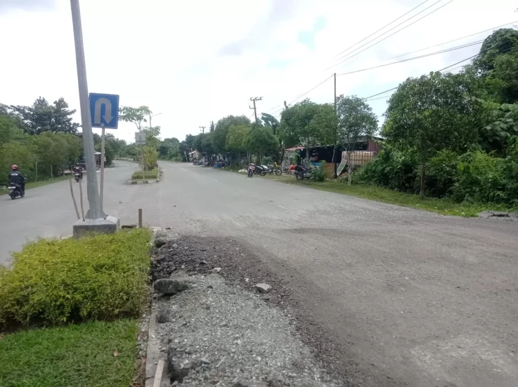 Ruas Jalan M Roem menjadi kewenangan Pemprov Kaltim setelah keluarnya Surat Keputusan Gubernur Kaltim. (FOTO: ADIEL KUNDHARA/KP)