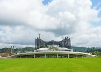 Jelang Upacara Peringatan HUT Ke-79 RI di IKN, Harga Tiket Pesawat ke Balikpapan Bikin “Kejang-kejang”