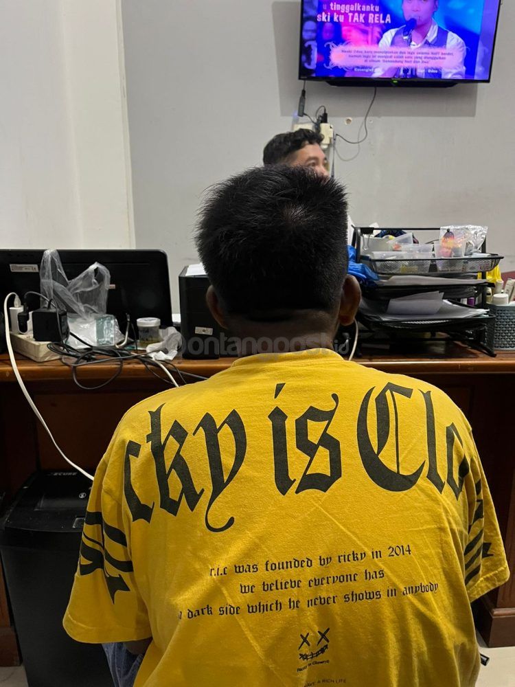 Pengedar sabu ditangkap BNNK Bontang (Yulianti Basri/bontangpost.id)