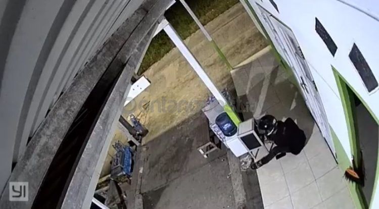 Aksi pemuda yang mencuri kotak amal di Loktuan terekam CCTv