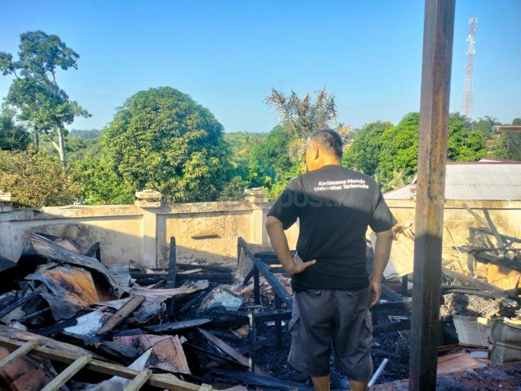 Kondisi SDN 002 Bontang Barat pasca terjadi kebakaran hebat (Jelita/bontangpost.id)