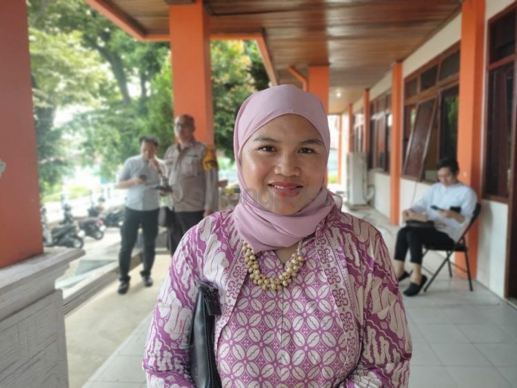 Komisioner Komisi Pemilihan Umum (KPU) Kota Bontang Rina Megawati