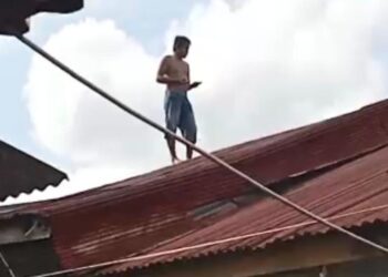 Pria ODGJ yang Resahkan Warga Loktuan Dievakuasi, Sempat Naik ke Atap Rumah dan Bawa Sajam