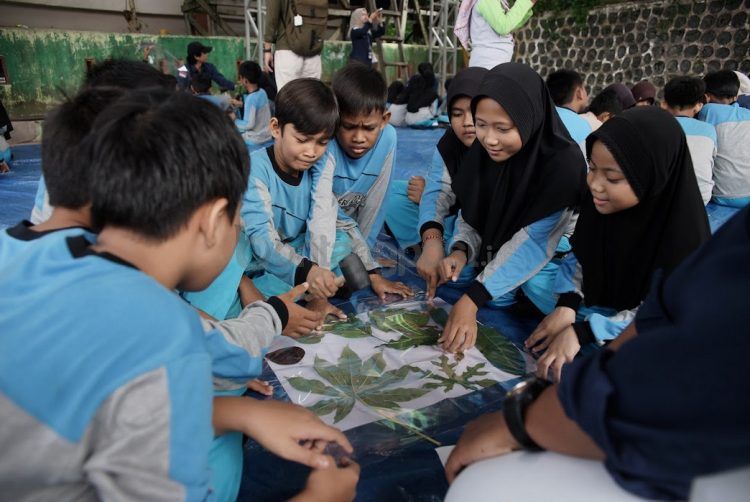 Badak LNG kembali menunjukkan komitmennya dalam meningkatkan kualitas pendidikan di Kota Bontang melalui program Be Fair (Badak Education Fair) di SDN 004 Bontang Barat