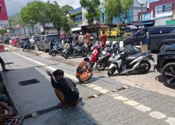 Pengerjaan Trotoar Jalan Ahmad Yani Diperpanjang
