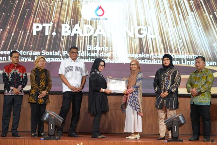 Badak LNG memboyong enam penghargaan di TJSL Award