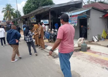 Terdampak Banjir, Warga Minta Pembuatan Sodetan Parit di Jalan Suryanata