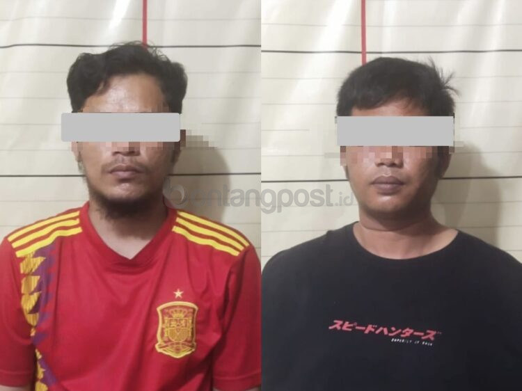 Dua tersangka penjambreta, AW (kiri) dan AS)