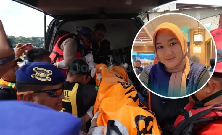 Tim SAR gabungan saat mengevakuasi jenazah Khayu Mutiara Purwati, Mualim 1 KMP Muchlisa, di Teluk Balikpapan, Rabu (7/5). (Anggi/KP)