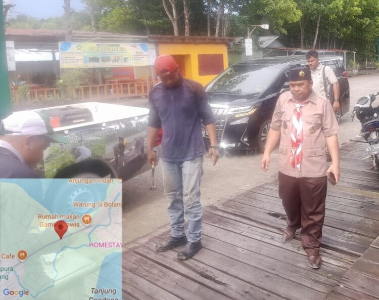 Wawali AH memantau perbaikan trotoar Bontang Kuala, Kamis (19/6/2025).