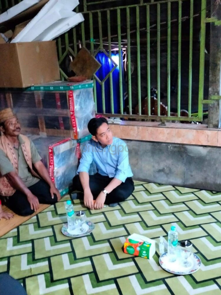 Wapres Gibran Rakabuming Raka mendatangi warga Muara Kate, Sabtu (14/6/2025).