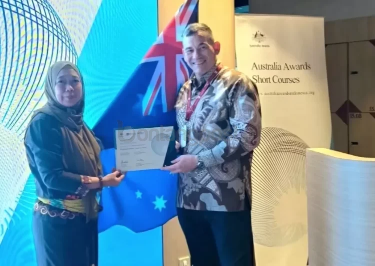 Hainun jadi satu-satunya perwakilan Kaltim saat Australian Award Short Course Women-Led Ready to Export akhir tahun lalu. Terkurasi dari ribuan usaha yang mendaftar. (IST/KP)