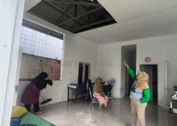 Belum Satu Tahun Difungsikan, Plafon Posyandu Dahlia Satu Bontang Baru Ambruk