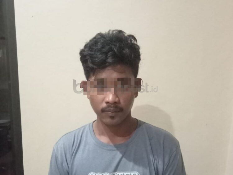 Pria yang kedapatan membawa sajam diringkus polisi