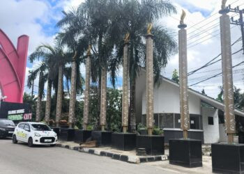 Selain Mark Up, Kejari Bontang Temukan Material Tiang Ornamen Tugu Selamat Datang Diduga Tak Sesuai