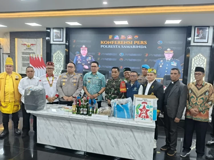 Polresta Samarinda amankan 22 mahasiswa Unmul dan 27 bom molotov. (EKO PRALISTIO/KP)