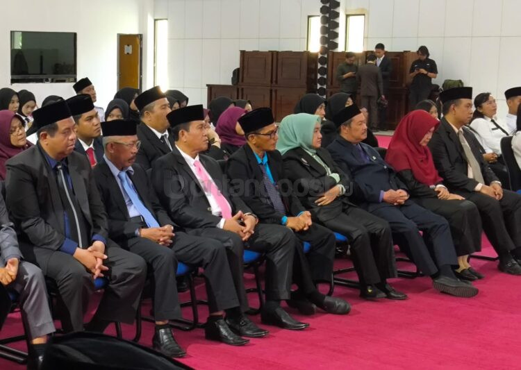 Pelantikan Pejabat di lungkup Pemerintah Kota Bontang. ( Nasrullah / Bontang Post )