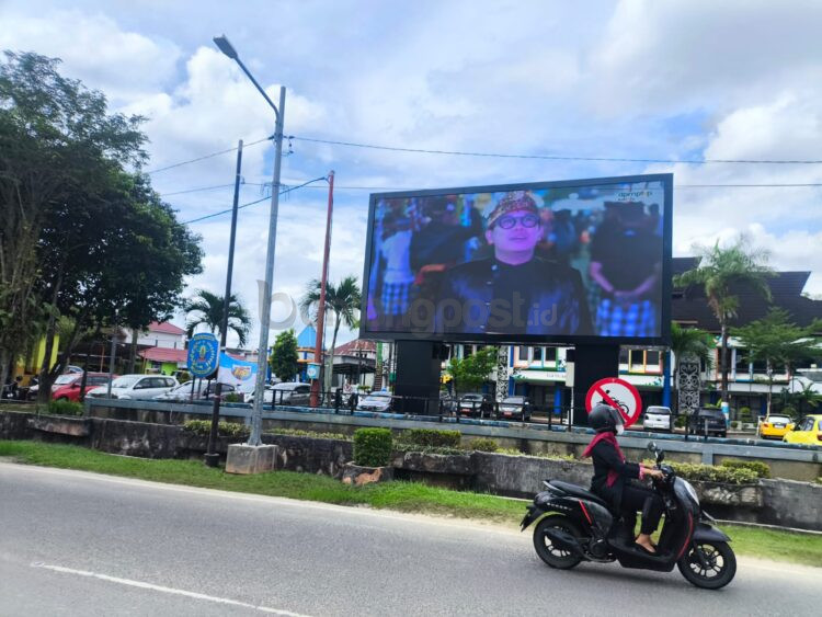 Salah satu Videotron yang dikelola DPMPTSP. (Dwi Kurniawan Nugroho/Bontang Post )
