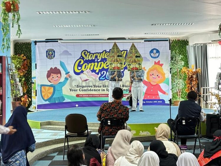 Disdikbud Bontang kembali menggelar Lomba Story Telling Bahasa Inggris untuk jenjang SMP/MTs, Rabu (29/10/2025).
