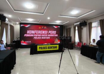 Polres Bontang Gelar Keterangan Pers Pengungkapan Peredaran 1 Kg Sabu