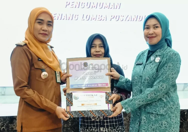 Posyandu Anggrek Kelurahan Belimbing berhak maju ke perlombaan tingkat provinsi setelah dinobatkan menjadi juara di tingkat kota Bontang. (ADIEL KUNDHARA/KP)
