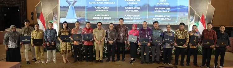 Pemkot Bontang memperoleh peringkat ketiga kategori Kabupaten/Kota Berprestasi Regional Kalimantan dalam ajang bergengsi TPID Award 2025