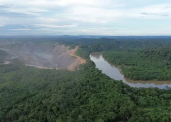Investigasi Ungkap Tanggul Tambang di Sungai Kelay Berisiko Jebol, JATAM Sebut Bom Waktu Bencana Berau