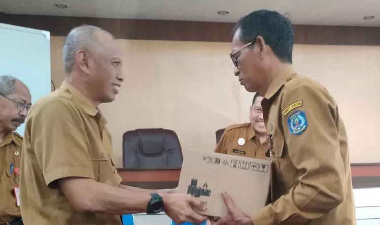 Tablet PC telah diserahkan tahun lalu oleh Disdikbud kepada SMP Negeri di Kota Bontang. (DOK/KP)