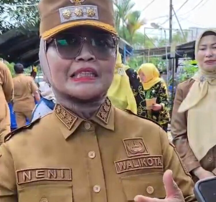 Wali Kota Bontang Neni Moerniaeni