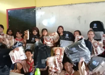 Pemkot Bontang Gelontorkan Rp24,27 Miliar untuk Perlengkapan Sekolah Gratis SD–SMP