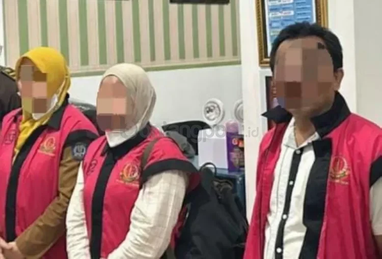 Tiga tersangka dugaan kasus korupsi perjalanan dinas Bimtek di Dinas Perhubungan Bontang telah ditahan. FOTO: DOK/KP