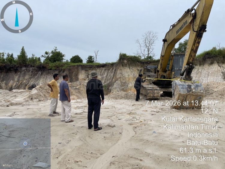 Tambang milik Kades Gas Alam di Muara Badak ditutup sementara oleh Polres Bontang karena belum menunjukkan izin operasional.