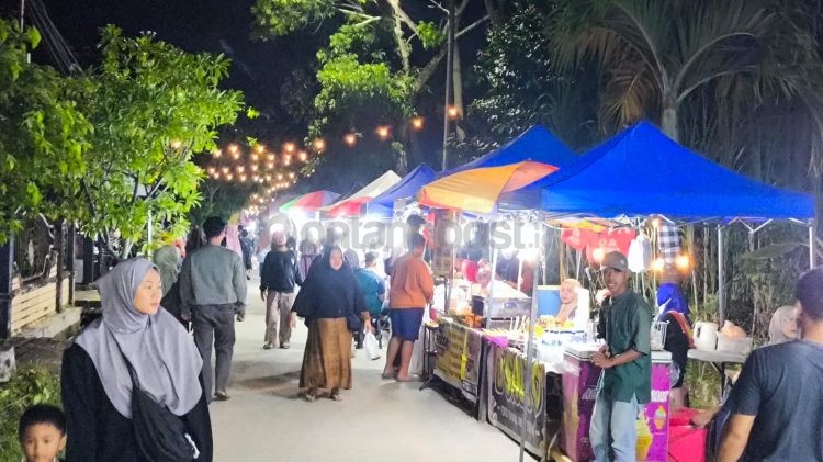 Suasana Creative Night Market (CNM) di Jalan Cut Nyak Dien saat pelaksanaan sebelumnya, Februari 2026. (Dwi Kurniawan Nugroho/Bontangpost)