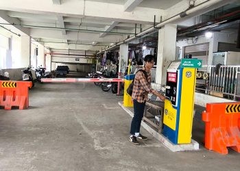 Uji Coba Parkir Nontunai di Pasar Bontang Dimulai, Pembayaran Tunai Tetap Ada