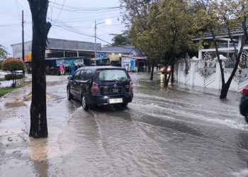Jalan Awang Long Masih Tergenang, Dinas PUPRK Bontang Akui Drainase Belum Optimal