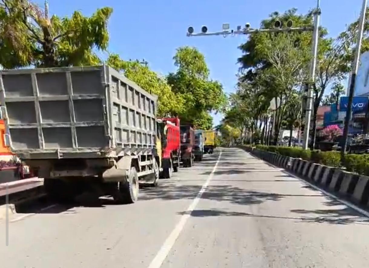 Antrean Truk Solar di SPBU Tanjung Laut Bontang Kian Parah, Usaha Warga Terdampak
