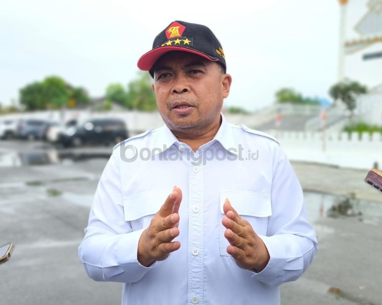 Wakil Wali Kota Bontang, Agus Haris, menyampaikan potensi lonjakan PHK sektor tambang akibat pembatasan kuota produksi nasional. (Nasrullah/ Bontang Post)
