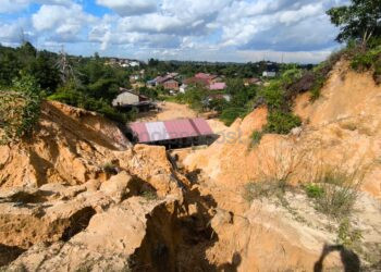 Ganti Rugi Longsor Mandek, Warga Kanaan Bontang Tagih Janji Pemilik Lahan