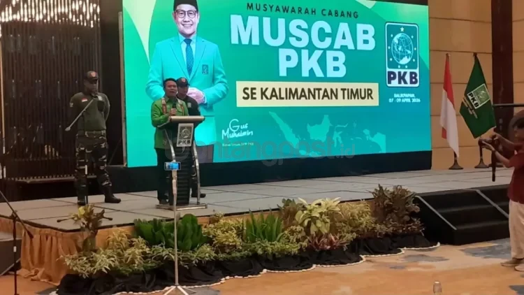 Ketua DPW PKB Kaltim, Syafruddin saat memberikan sambutan pembukaan Muscab PKB se-Kaltim di Novotel Balikpapan, Rabu (8/4/2026).