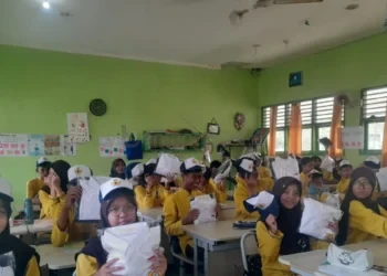 Seragam Sekolah Gratis Mulai Dijahit, Libatkan 600 Penjahit Lokal di Bontang