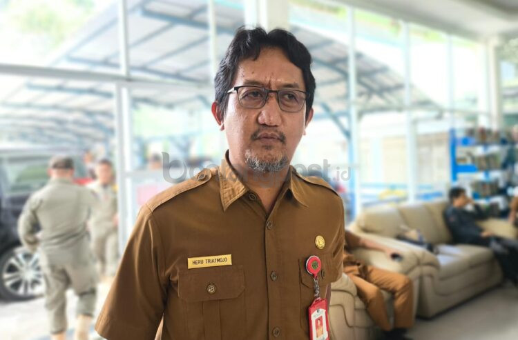 Kepala DLH Bontang, Heru Triatmojo. DLH memanggil PT KNI dan JO Dahana-BBRI untuk mengklarifikasi hasil penilaian PROPER 2024-2025 yang menempatkan keduanya pada peringkat merah. (Nasrullah/Bontang Post)