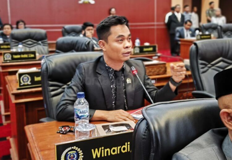 Wakil Ketua Komisi B DPRD Kota Bontang, Winardi. (Nasrullah/Bontang Post)