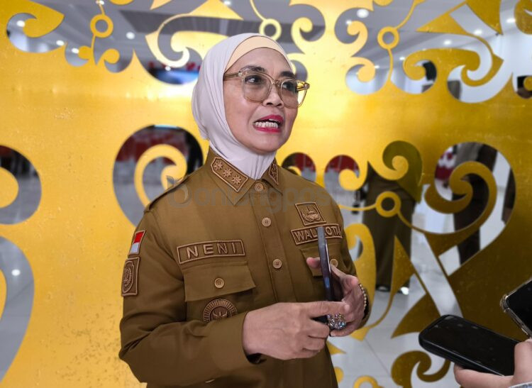 Wali Kota Bontang Neni Moerniaeni